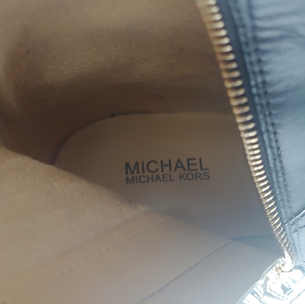 New Michael Kors boot size 7 1/2 - Picture 7 of 13